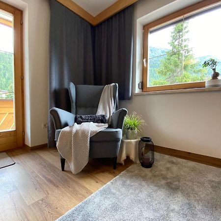 Aparts Handle Und Haus Bergblick Leilighet Pfunds Eksteriør bilde
